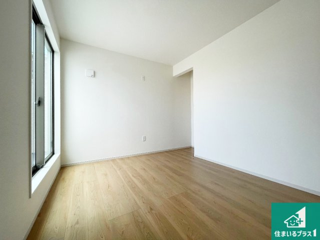 加古川市野口町野口　第14期　新築一戸建ての洋室|シンプルな洋室は、自分好みのインテリアが楽しめます♪ご家族とインテリアや家具を選びに行くのは新築購入時の醍醐味の一つです。ぜひお楽しみください♪