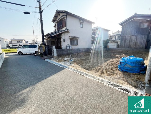 加古川市野口町野口　第14期　新築一戸建ての前面道路含む現地写真|周辺は落ち着いた街並みの住宅地！子育てがしやすい住環境です！まだ未完成ですが、現地でしかわからない事もございます。是非一度ご覧ください。