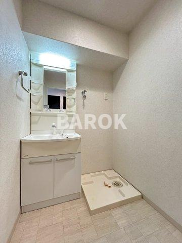 福岡市博多区中呉服町の賃貸マンションの洗面所