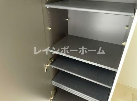 エクセルコート新小岩の玄関