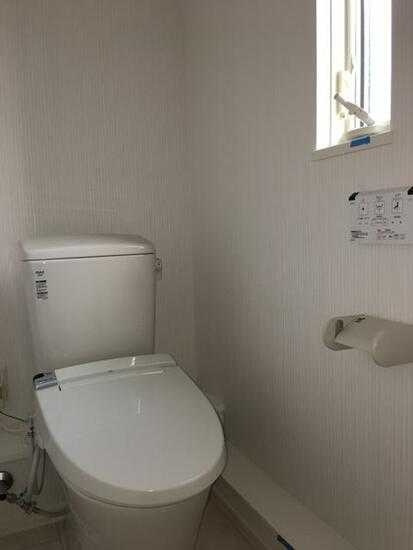 新田町戸建借家　　　刈谷市の賃貸ならクラスホーム刈谷店のトイレ|同物件の別部屋になります。