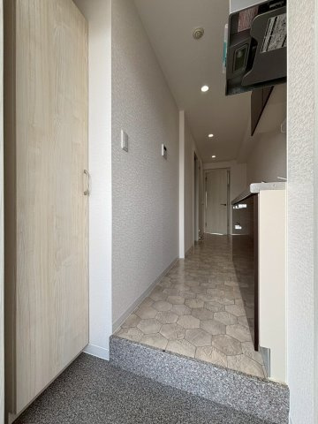 ラメール諏訪森の玄関