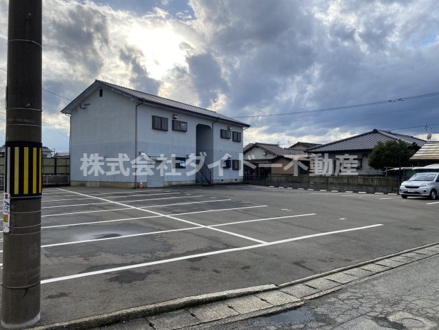 楽市田中アパートの駐車場