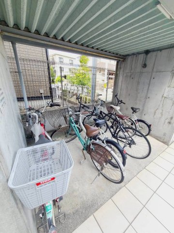 西宮市甲子園浜田町の賃貸マンションの外観