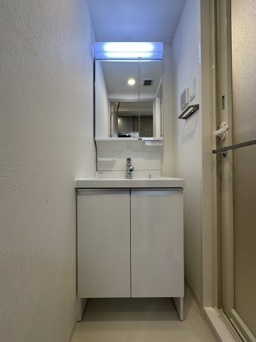 Alivis浪速東SoL TERRACEの洗面所