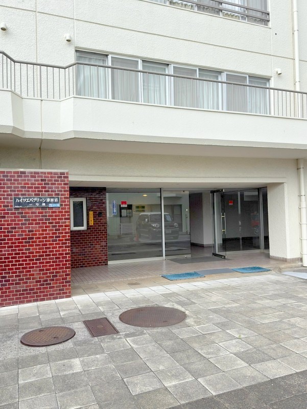 ハイツエバグリーン津田沼１号棟のエントランス|共用部・エントランス