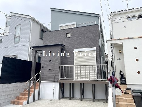 【外観】 | 【仲介手数料０円】藤沢市片瀬2丁目　中古一戸建て | 藤沢市片瀬2丁目　中古一戸建て
