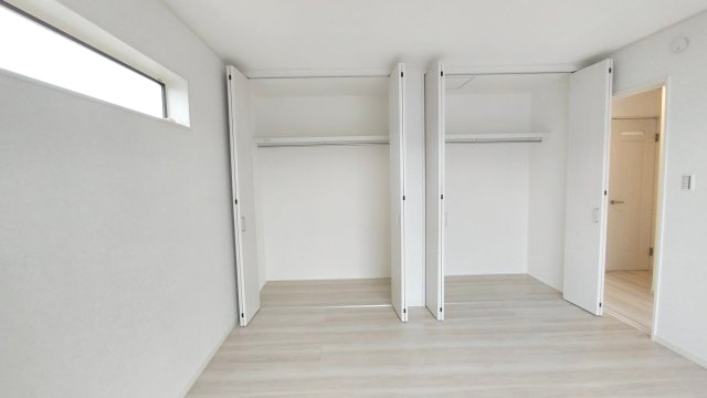 神戸市垂水区つつじが丘　新築一戸建の洋室