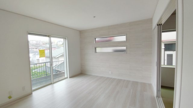 神戸市垂水区つつじが丘　新築一戸建の居間・リビング