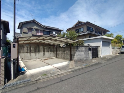 【周辺】 | 緑区鳴子町3丁目　売地　１号地 | 現地写真　※令和8年4月18日撮影
解体工事前の写真です。