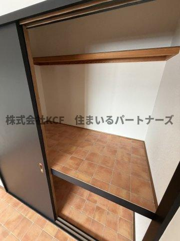 アドバンス弐番館の収納|ちょっとした収納スペースも充実しています