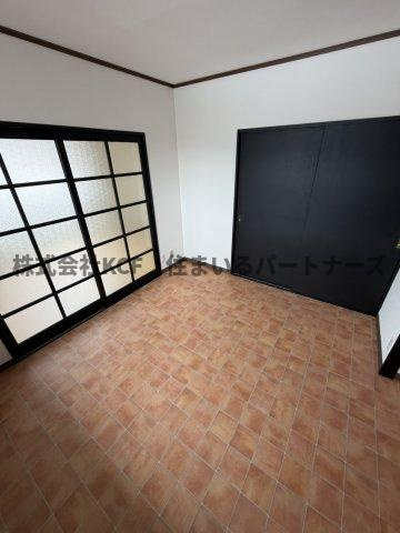 アドバンス弐番館の内装|明るい色調の室内です