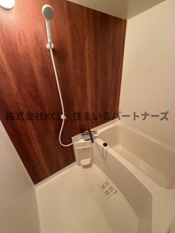アドバンス弐番館の浴室|コンパクトで使いやすいお風呂です