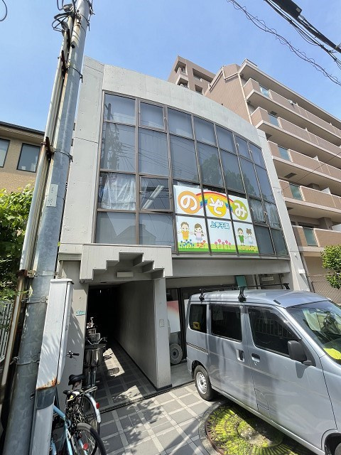 ヴィヴァンデ上甲子園の外観