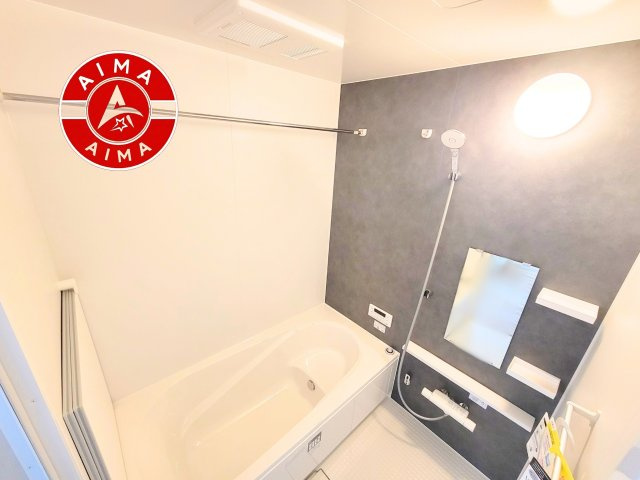 古賀市今の庄１丁目第5-2棟（1号棟）　の内観：施工例|1日の疲れを癒してくれる広々バスルーム。雨の日のお洗濯にも大活躍な浴室乾燥機付です！