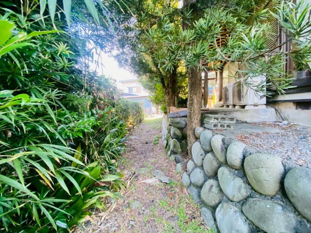 【商談中】売土地　大垣市上屋1丁目　217.99坪の前面道路含む現地写真