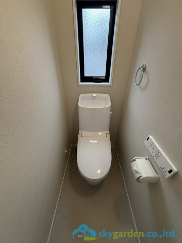 小田原市国府津　新築戸建　全1棟1号棟のトイレ