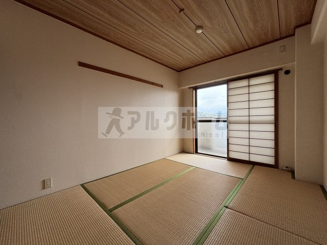 グランドール法善寺の和室