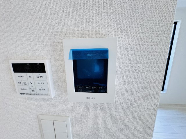 松戸市竹ヶ花新築戸建【北部小学校:10分】のセキュリティ|来客時も安心のTVモニター付きインターフォン