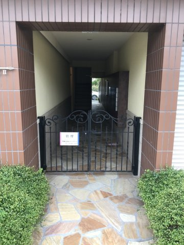フォルトゥーナRitz舞子坂Ⅱのエントランス