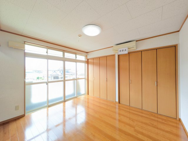 ＡＫＩハウス中野Ⅲの洋室