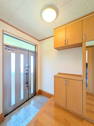 ＡＫＩハウス中野Ⅲの玄関