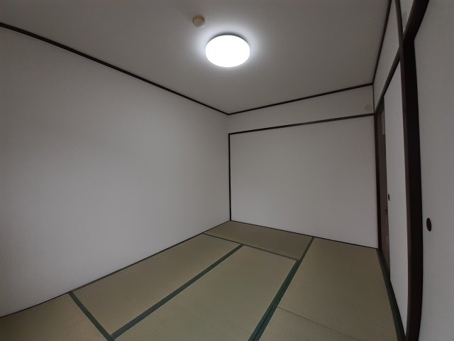 スカイハイツ新町の和室|和室約6.0帖