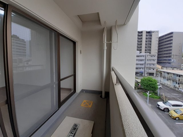 スカイハイツ新町のその他|ベランダ