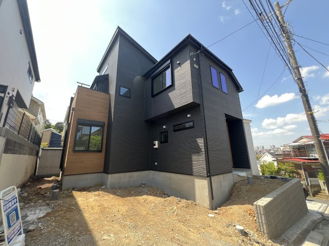 階段ロフトはどう使う？？秘密基地にもシアタールームとしてもGOOD！【港南区芹が谷4丁目新築戸建】