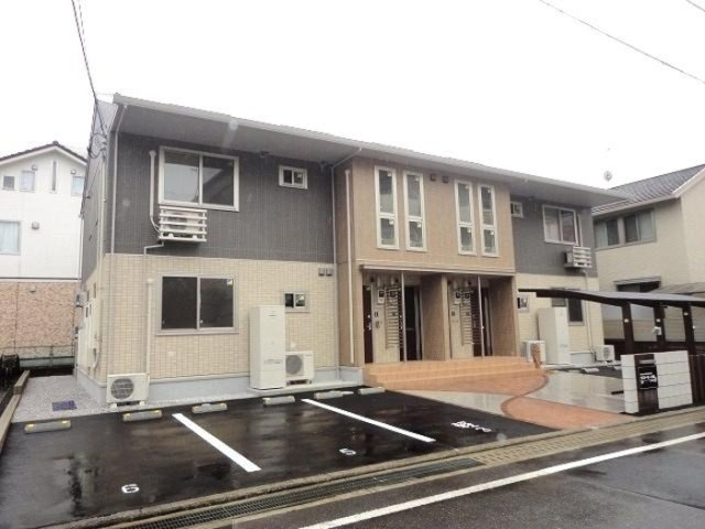 プロフーモ 一ツ橋の外観