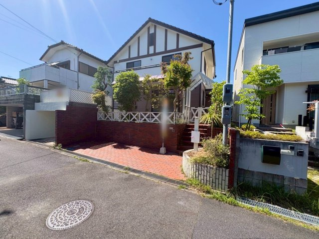 栗東市小野　中古戸建ての外観