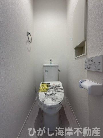 平塚市御殿4丁目　新築戸建　全５棟のトイレ|洗浄機能付きお手洗い