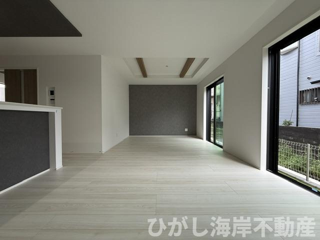 平塚市御殿4丁目　新築戸建　全５棟の居間・リビング|19.2帖　LDK