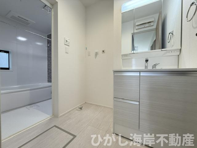 平塚市御殿4丁目　新築戸建　全５棟の脱衣所|脱衣スペース