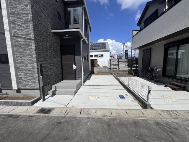 松戸市松戸新田新築戸建【寒風台小学校:10分】の駐車場|B号棟駐車スペース