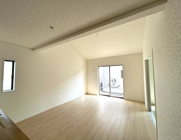 クレイドルガーデン前橋市青柳町第28　2号棟（平屋）の浴室|【イメージ画像】１坪タイプのフルオートバスです！
足を延ばして入れる広さなので一日の疲れも癒されますよ♪
室内物干しや浴室乾燥機もあるのでお天気の悪い日にはランドリースペースとしてもご利用できます！