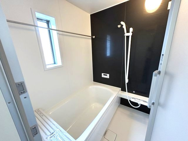 クレイドルガーデン前橋市青柳町第28　2号棟（平屋）のトイレ|【イメージ画像】1階トイレです。清潔感のある白を基調としています。
温水洗浄・便座暖房機能の付いた快適なトイレです☆