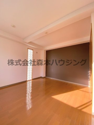 【洋室】 | 　エスケーコーポラス | おしゃれな洋室です