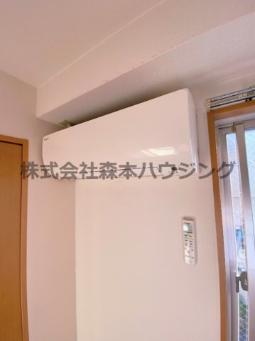【設備】 | 　エスケーコーポラス | エアコンついてます