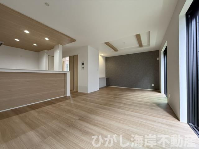 平塚市御殿4丁目　新築戸建　全５棟の居間・リビング|19.2帖　LDK