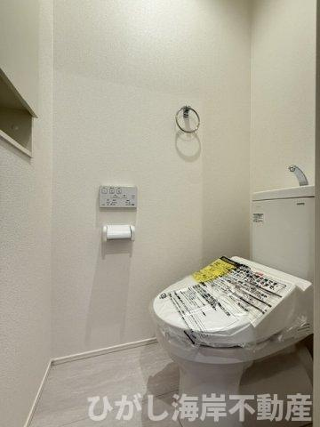 平塚市御殿4丁目　新築戸建　全５棟のトイレ|洗浄機能付きお手洗い