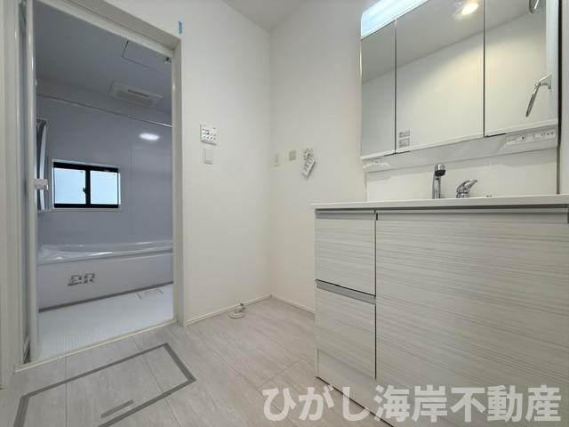 平塚市御殿4丁目　新築戸建　全５棟の脱衣所|脱衣スペース