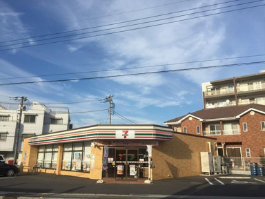セブンイレブン鶴ヶ島…まで819m