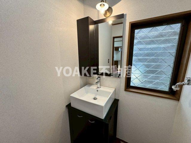 海老名市柏ヶ谷２丁目戸建の洗面所