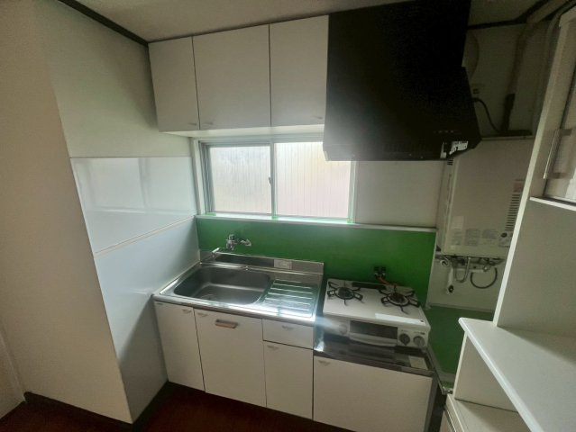 松戸市西馬橋１丁目の賃貸マンションのキッチン