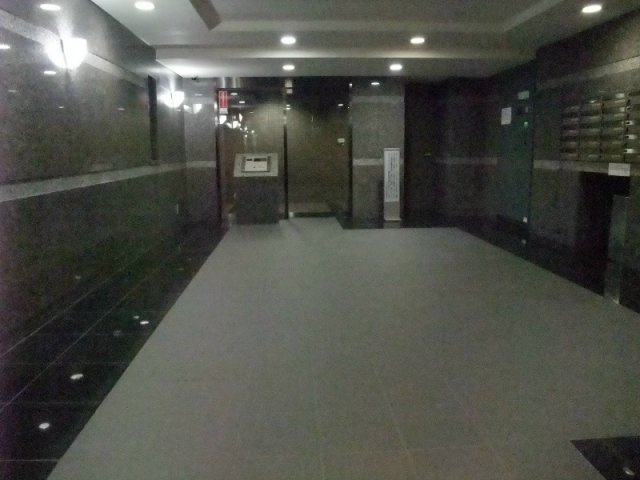 ルーブル高田馬場のロビー|ロビー