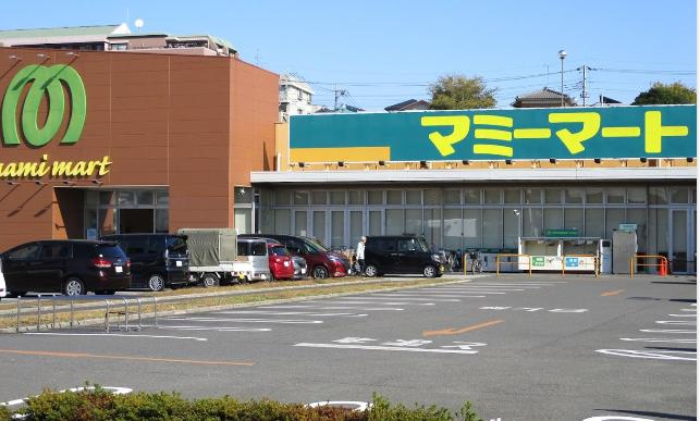 アンジュールの周辺