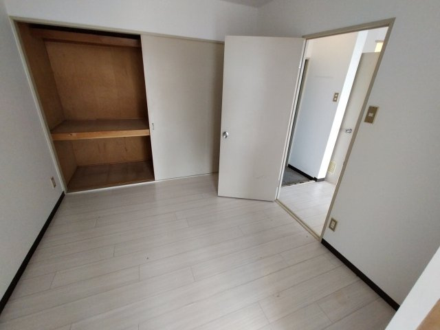  | フリーディオ石切