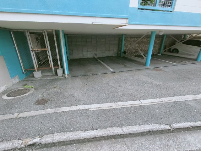 【駐車場】 | フリーディオ石切