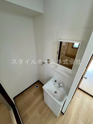 【洗面所】 | サンライフちよだB